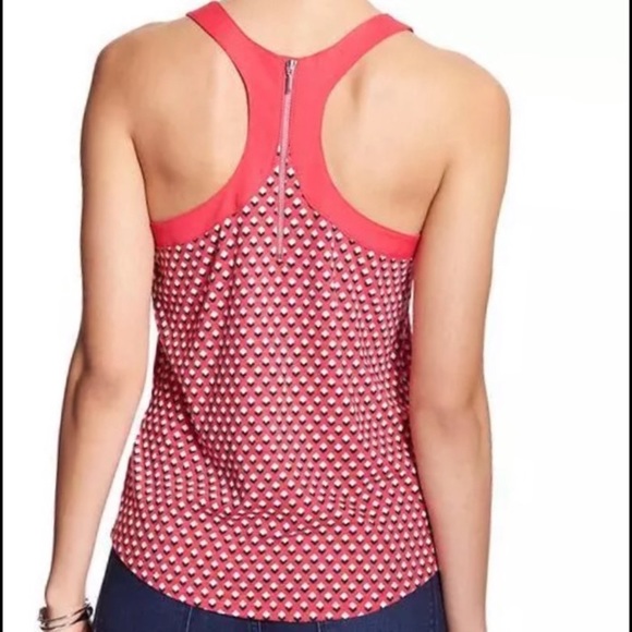 BANANA REPUBLIC Geometric Print Racer Back Tank—SM - Picture 2 of 14